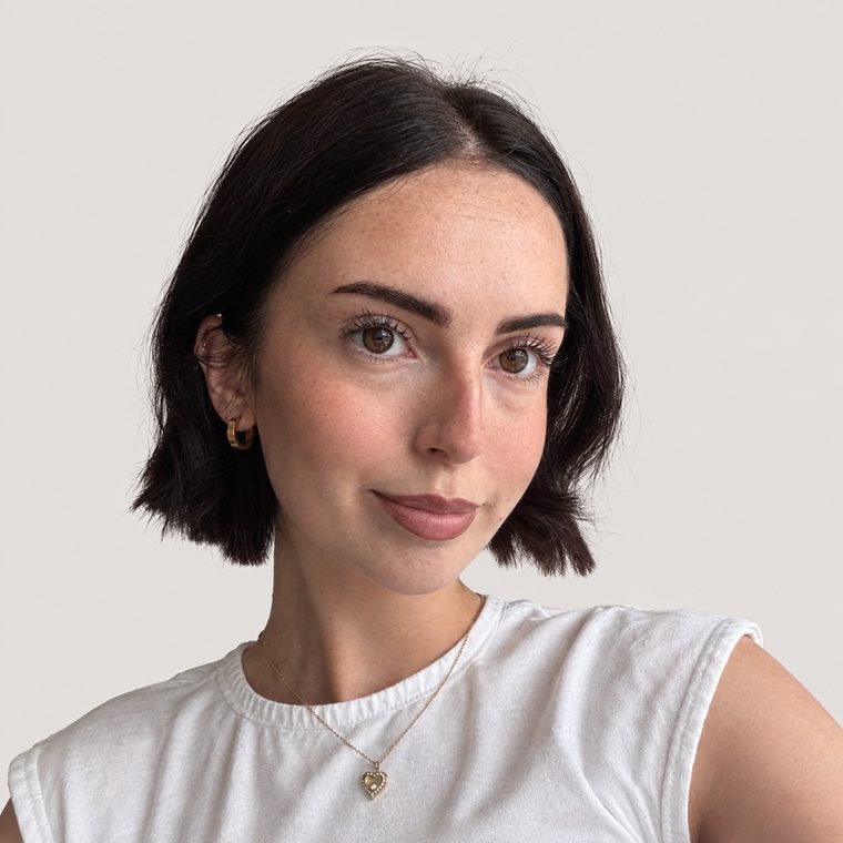 Jasmine, founder of Pebble & Tide